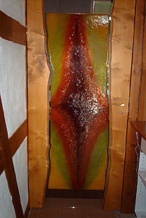 Extravagante Holzglastür mit Fusingglas abstrakt
