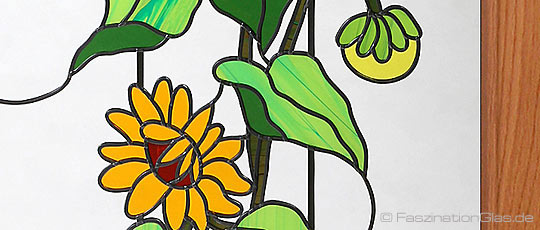 Landhausstil - Sonnenblumen aus Bleiglas